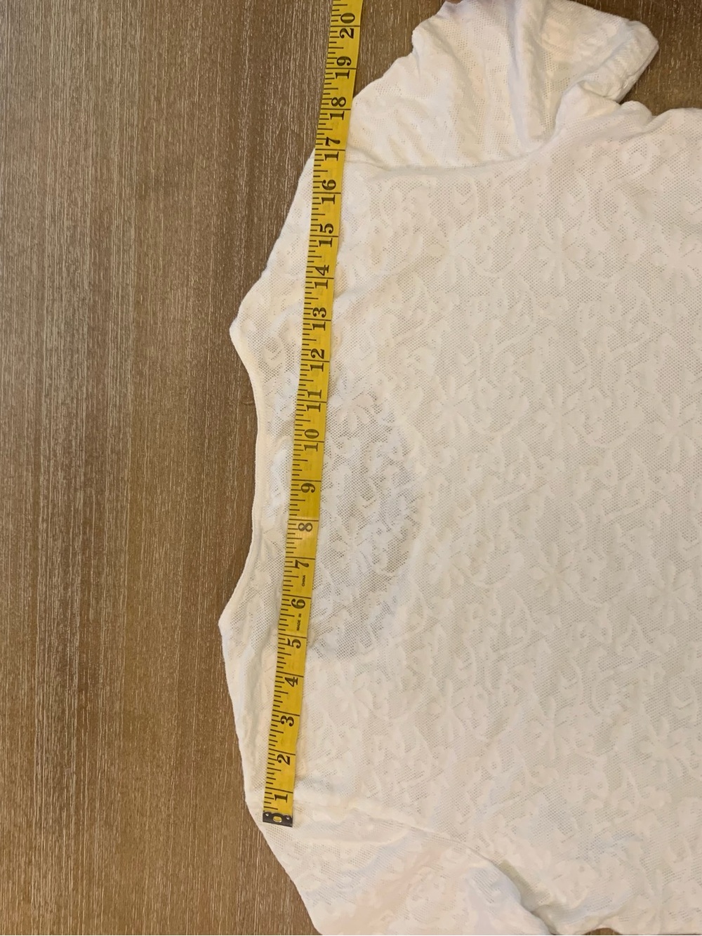 Escada Crisp White Textured Short Sleeve Tee - Picture 9 of 10
